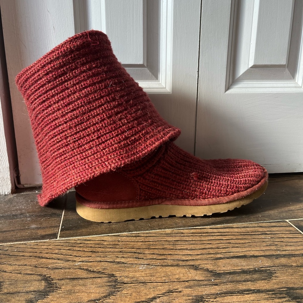 Ugg Classic Cardy Winter Boot - image 4